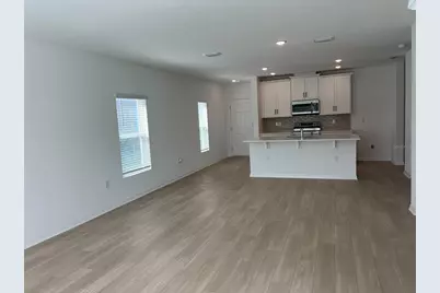 454 Thompson Village Avenue, Apopka, FL 32703 - Photo 2