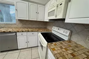 1206 Cornerstone Ct, Orlando, FL 32835 - Photo 6