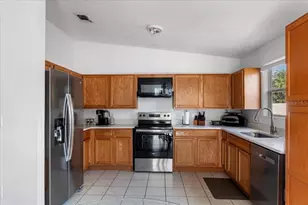 221 Cranbrook Dr, Kissimmee, FL 34758 - Photo 6