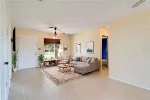 681 Royal Palm Dr, Kissimmee, FL 34743 - Photo 4