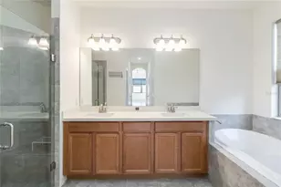 2354 Pearl Cider St, Orlando, FL 32824 - Photo 14