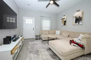 146 E 15th St, Apopka, FL 32703 - Photo 6