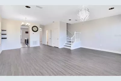 10033 Town Lake Dr, Orlando, FL 32832 - Photo 6