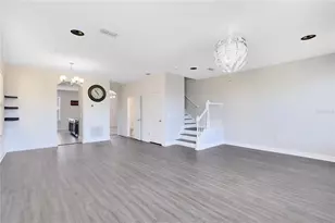 10033 Town Lake Dr, Orlando, FL 32832 - Photo 6