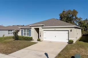 5275 Mayor Dr, Saint Cloud, FL 34771 - Photo 2