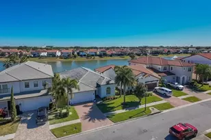 10481 Royal Cypress Way, Orlando, FL 32836 - Photo 2