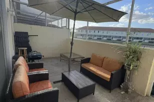 1207 S Beach Cir, Kissimmee, FL 34746 - Photo 20