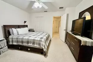 1207 S Beach Cir, Kissimmee, FL 34746 - Photo 18