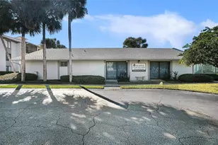 1013 S Pine Ridge Cir, Sanford, FL 32773 - Photo 30