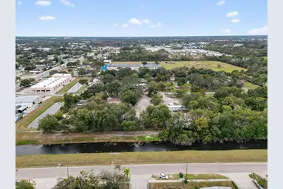 6935 Turquoise Lane, Orlando, FL 32807 - Photo 2