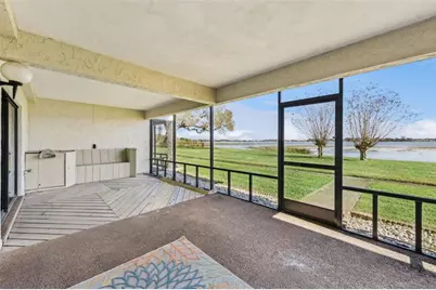 2410 Hartridge Point Drive W, Winter Haven, FL 33881 - Photo 32