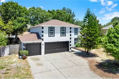 809 Deer Glen Court, Fruitland Park, FL 34731 - Photo 1