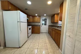 12255 Florida Woods Ln, Orlando, FL 32824 - Photo 10