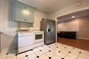 256 E Crystal Lake St, Orlando, FL 32806 - Photo 14