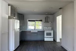 2443 E Jersey Ave, Orlando, FL 32806 - Photo 4