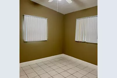 5715 Elon Drive, Orlando, FL 32808 - Photo 14