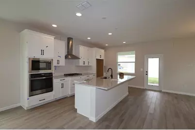 5342 Center Lake Ranch Boulevard, Saint Cloud, FL 34771 - Photo 2