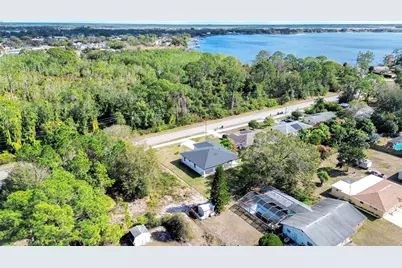 769 Memorial Drive, Sebring, FL 33870 - Photo 2