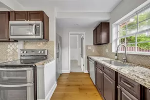 4234 Kendrick Rd, Orlando, FL 32804 - Photo 16