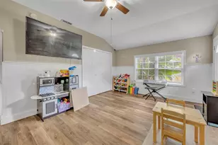 4234 Kendrick Rd, Orlando, FL 32804 - Photo 16