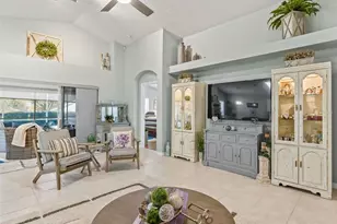 3883 Eversholt St, Clermont, FL 34711 - Photo 4