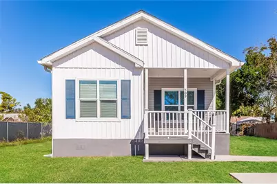 509 60th Avenue Drive W, Bradenton, FL 34207 - Photo 1