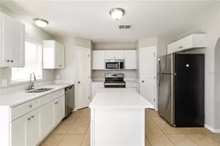 517 Ridges Dr, Dundee, FL 33838 - Photo 6