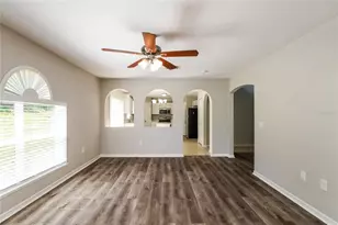 517 Ridges Dr, Dundee, FL 33838 - Photo 2