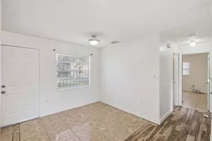 715 S Westmoreland Dr, Orlando, FL 32805 - Photo 2