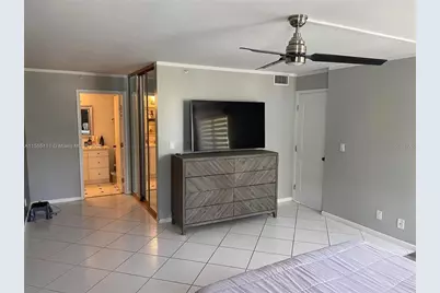 2205 Cypress Bend #302, Pompano Beach, FL 33069 - Photo 6