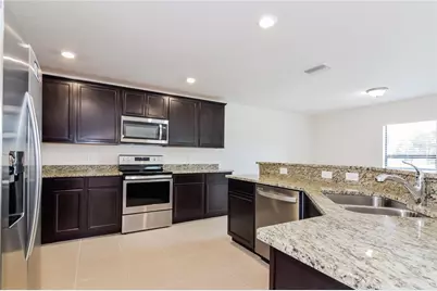 8512 Silverbell Loop, Brooksville, FL 34613 - Photo 6