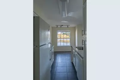 1071 S Hiawassee Road #1214, Orlando, FL 32835 - Photo 8