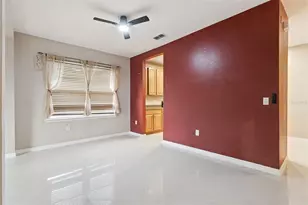 25201 Ironwedge Dr, Sorrento, FL 32776 - Photo 4