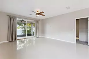 25201 Ironwedge Dr, Sorrento, FL 32776 - Photo 12