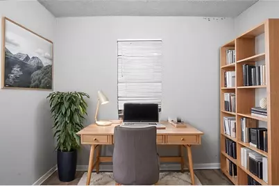 1905 E Annona Avenue, Tampa, FL 33612 - Photo 4