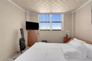 290 174th St, Sunny Isles Beach, FL 33160 - Photo 20