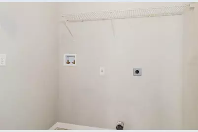 7141 Sandywood Court, New Port Richey, FL 34654 - Photo 8