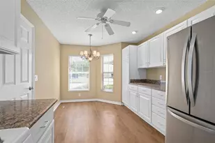 8352 SE 176th Lawson Loop, The Villages, FL 32162 - Photo 10