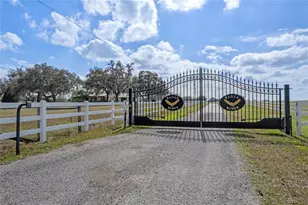 14 Eagle Ridge, Bushnell, FL 33513 - Photo 1