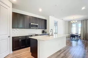 1317 Sterling Pointe Dr, Deltona, FL 32725 - Photo 4