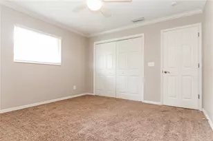 5718 Dalton Ct, New Port Richey, FL 34655 - Photo 12