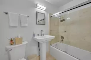 831/833 Huntington Ct, Winter Park, FL 32789 - Photo 12