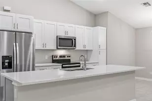 1913 NW 30th St, Cape Coral, FL 33993 - Photo 12