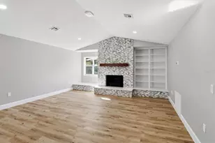 33608 Overton Dr, Leesburg, FL 34788 - Photo 10