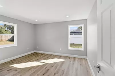 33608 Overton Drive, Leesburg, FL 34788 - Photo 32