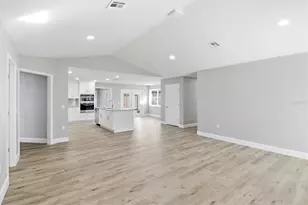 33608 Overton Dr, Leesburg, FL 34788 - Photo 14