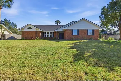 33608 Overton Drive, Leesburg, FL 34788 - Photo 2