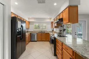 6341 Edge O Grove Cir, Orlando, FL 32819 - Photo 12