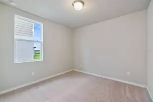 121 Towns Cir, Haines City, FL 33844 - Photo 14