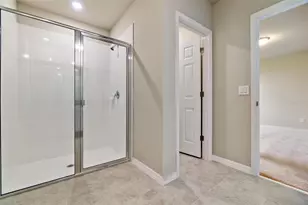 121 Towns Cir, Haines City, FL 33844 - Photo 12